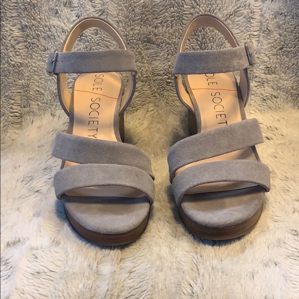 Sole Society Charvi Platform Wedge Suede Sandal - Picture 5 of 10